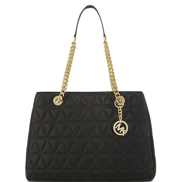 Michael Kors Handbags - Michael Kors  Scarlett Large Tote Black
